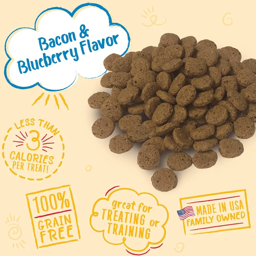 New Bundle: Bacon & Blueberry Flavour, Chicken, Pumpkin & Apple Flavour, and Turkey, Sweet Potato and Cranberry Flavour - 8oz bags Treats Treats & Chews