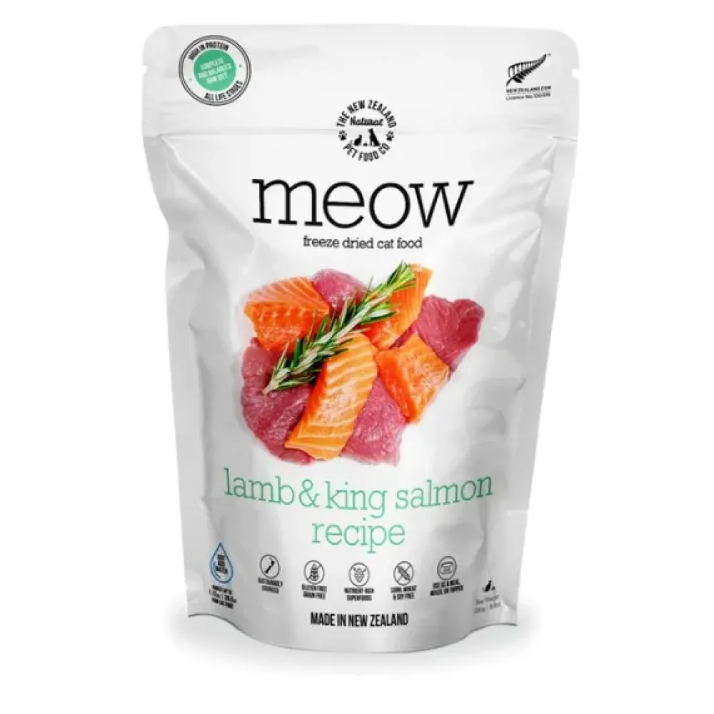 Online New Zealand Pet Food Meow Freeze Dried Bites Lamb & Salmon Treats Crunchy, Soft, Lickable, Etc.