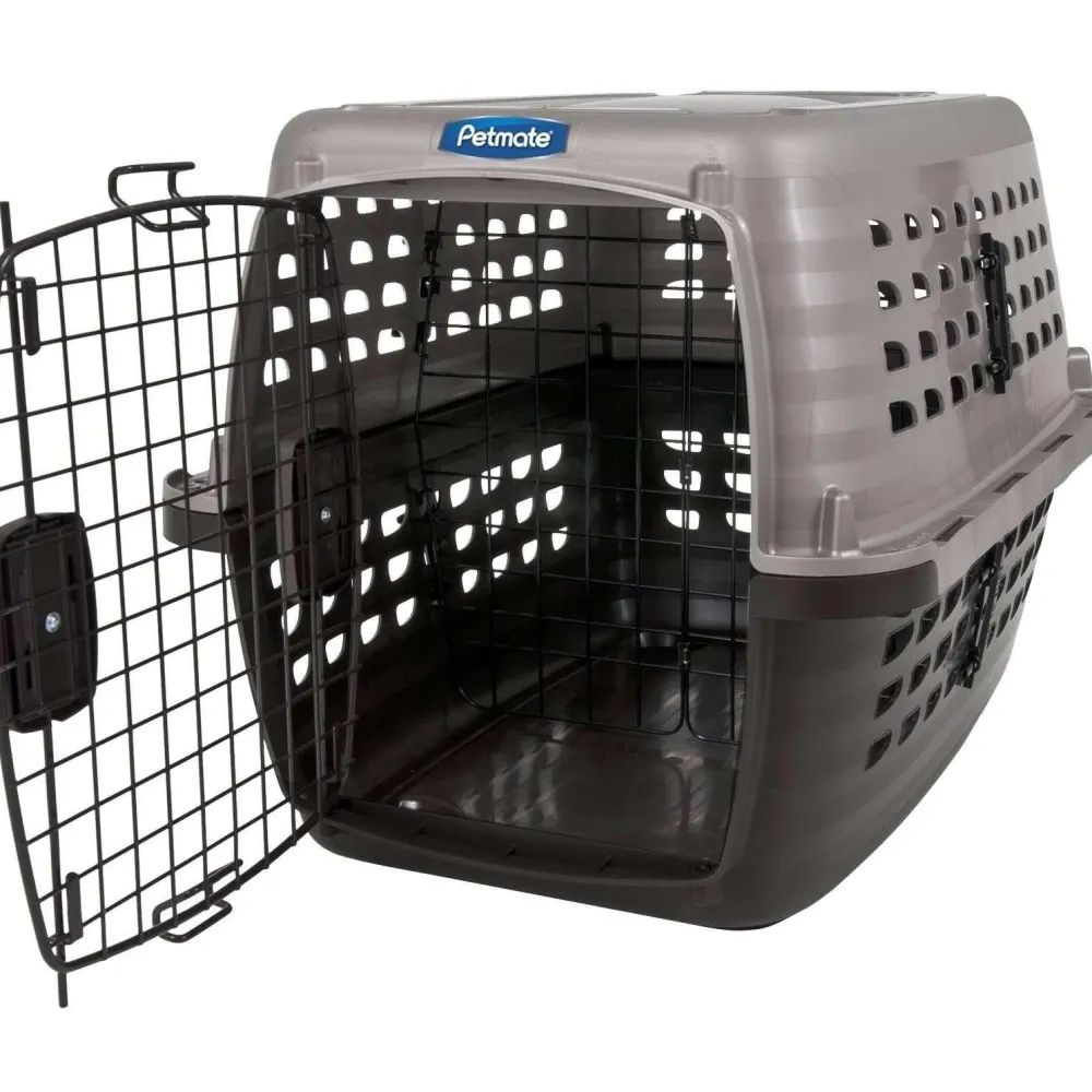 Outlet Navigator Supplies Leashes, Collars, Beds, Flea & Tick, Etc.